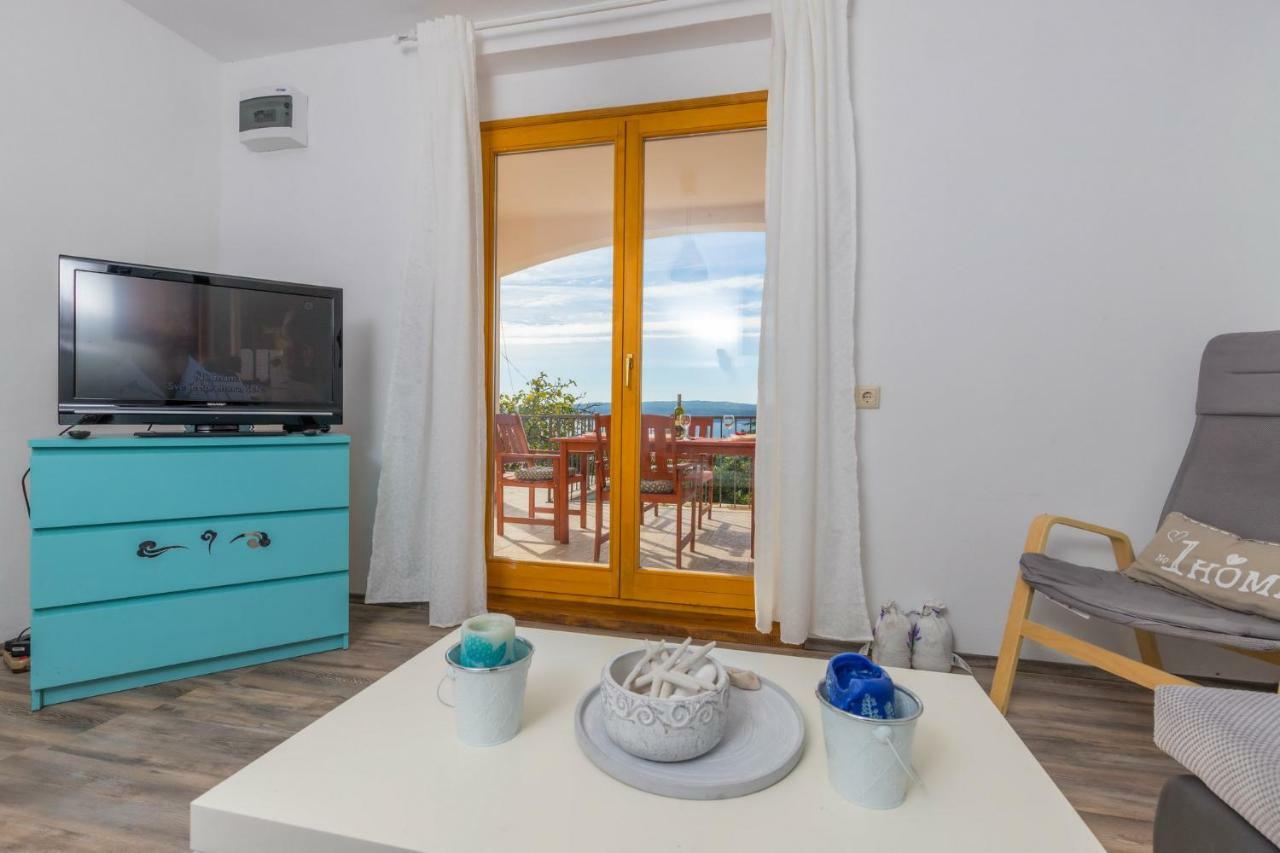 Apartments Maris Crikvenica Eksteriør billede